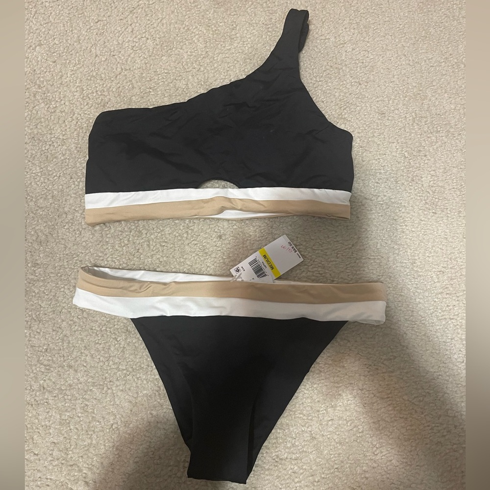 Brand new bikini set size medium